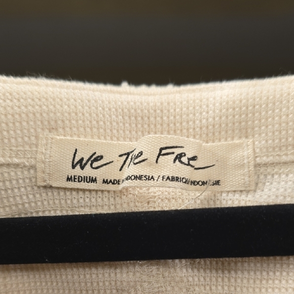 We The Free Cream V-Neck Blouse - Picture 2 of 16